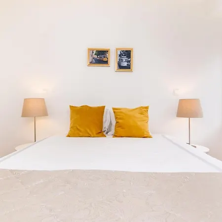 Apartment Whome | Graca Premium #23